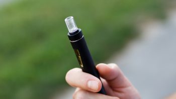 Image of a vape pen. Learn more about vape, including ingredients and risks.